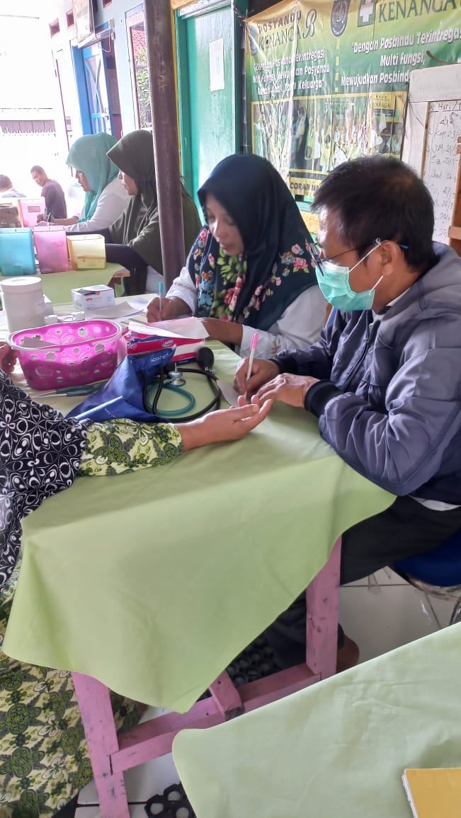 Pancoran-Mas-Kegiatan-Posbindu-Kenanga-B-RW-06-06