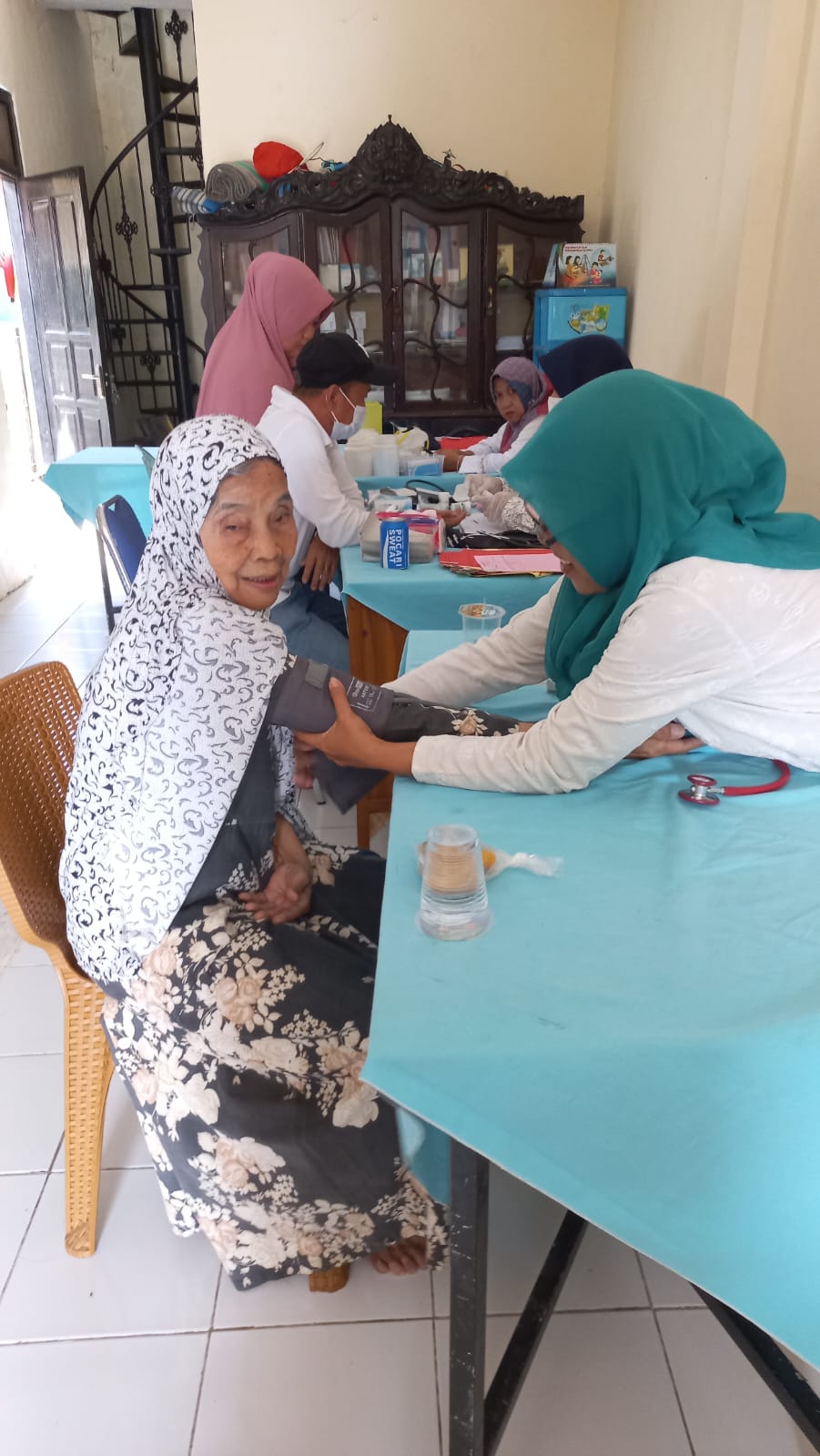 Pancoran-Mas-Kegiatan-Posbindu-Kenanga-B-RW-06-07