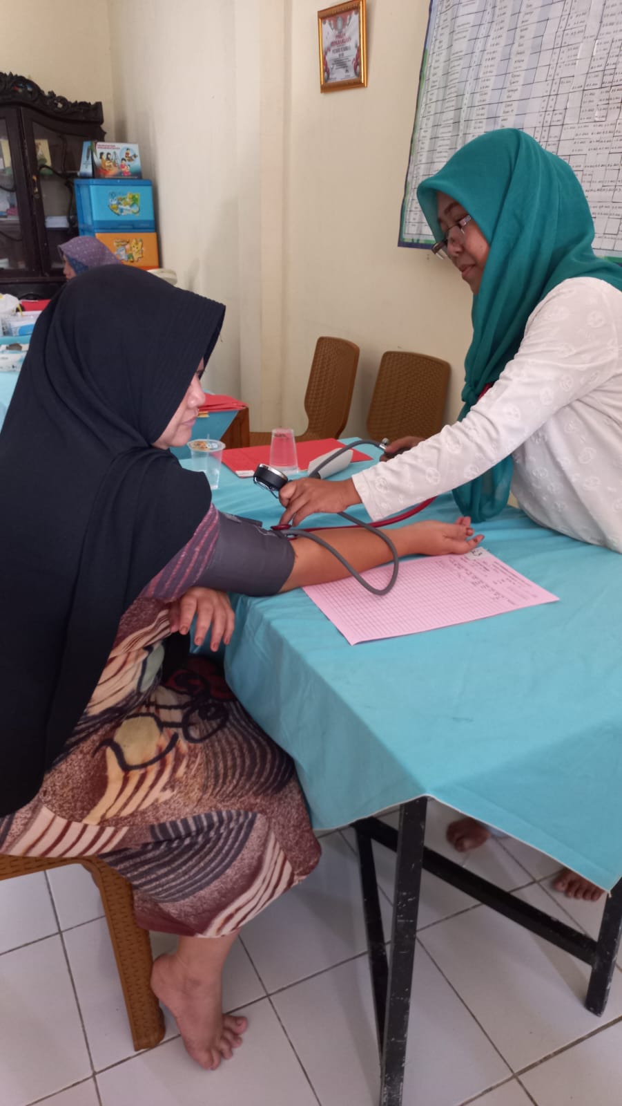 Pancoran-Mas-Kegiatan-Posbindu-Kenanga-A-RW-06-04