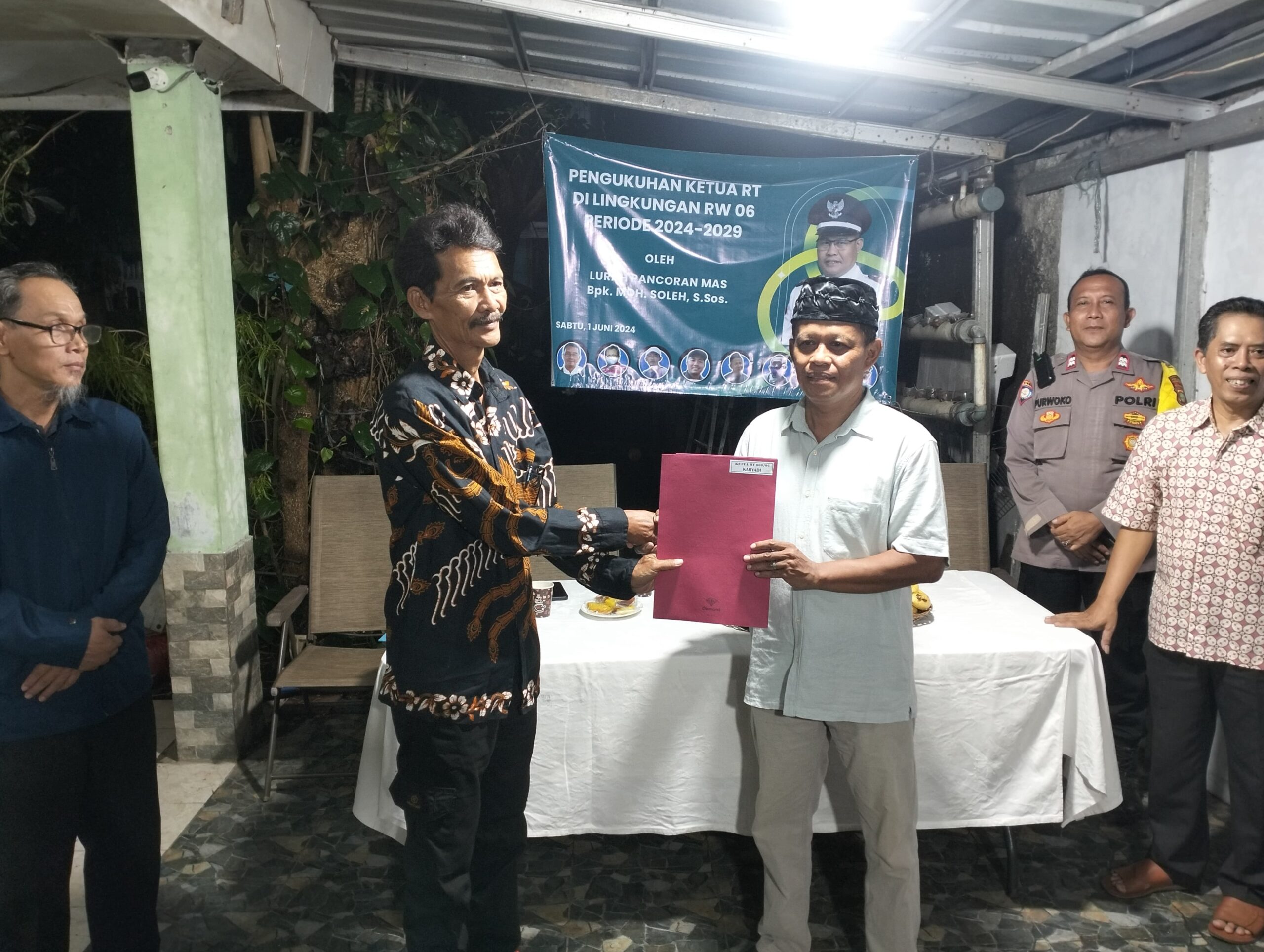 pancoran-mas-rw-06-depok-pengukuhan-ketua-rt-(11)