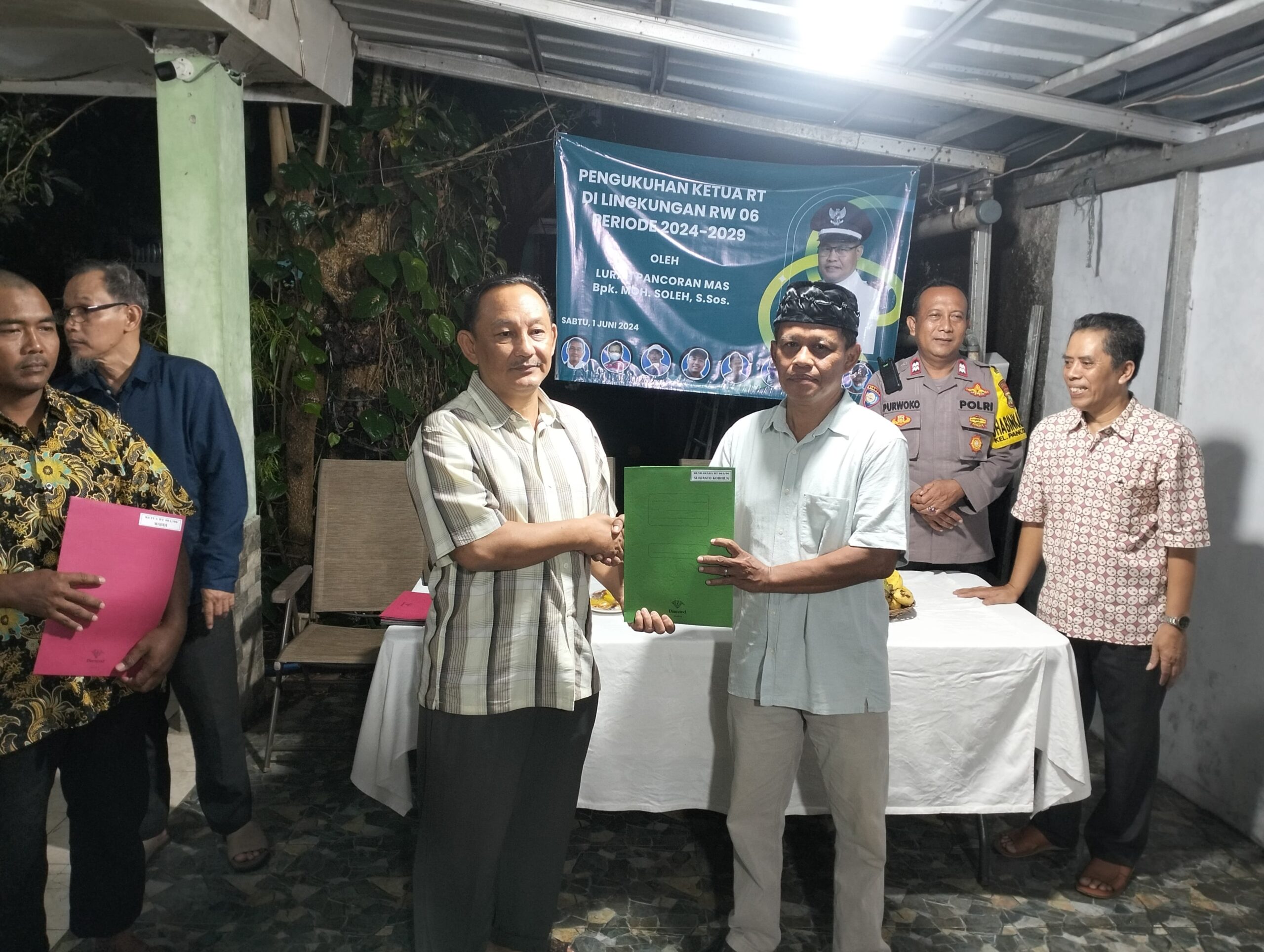 pancoran-mas-rw-06-depok-pengukuhan-ketua-rt-(37)