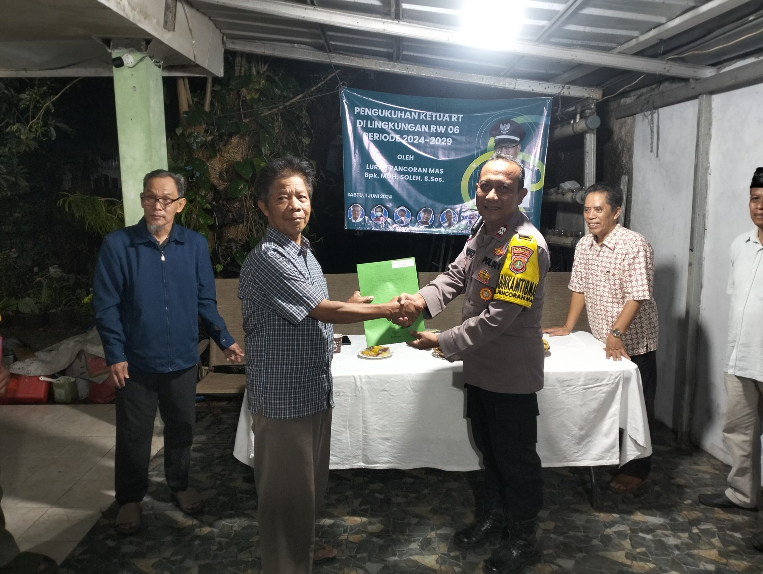 pancoran-mas-rw-06-depok-pengukuhan-ketua-rt-(40)