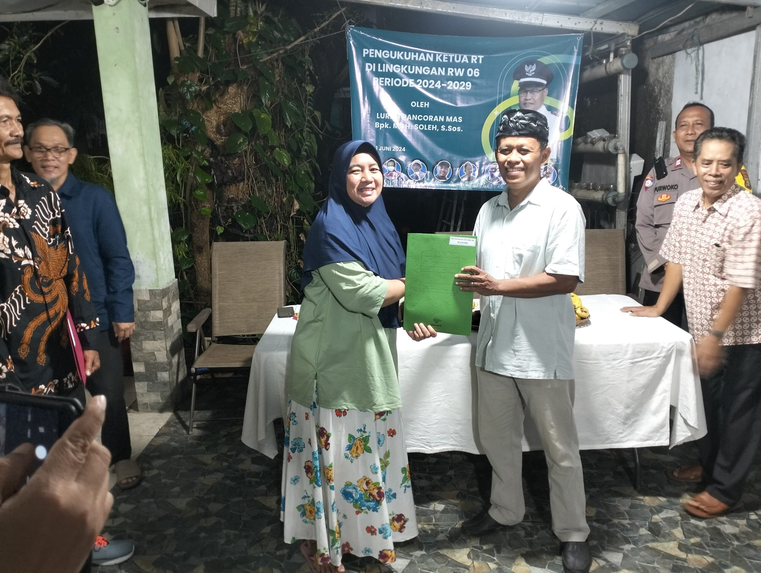 pancoran-mas-rw-06-depok-pengukuhan-ketua-rt-(8)